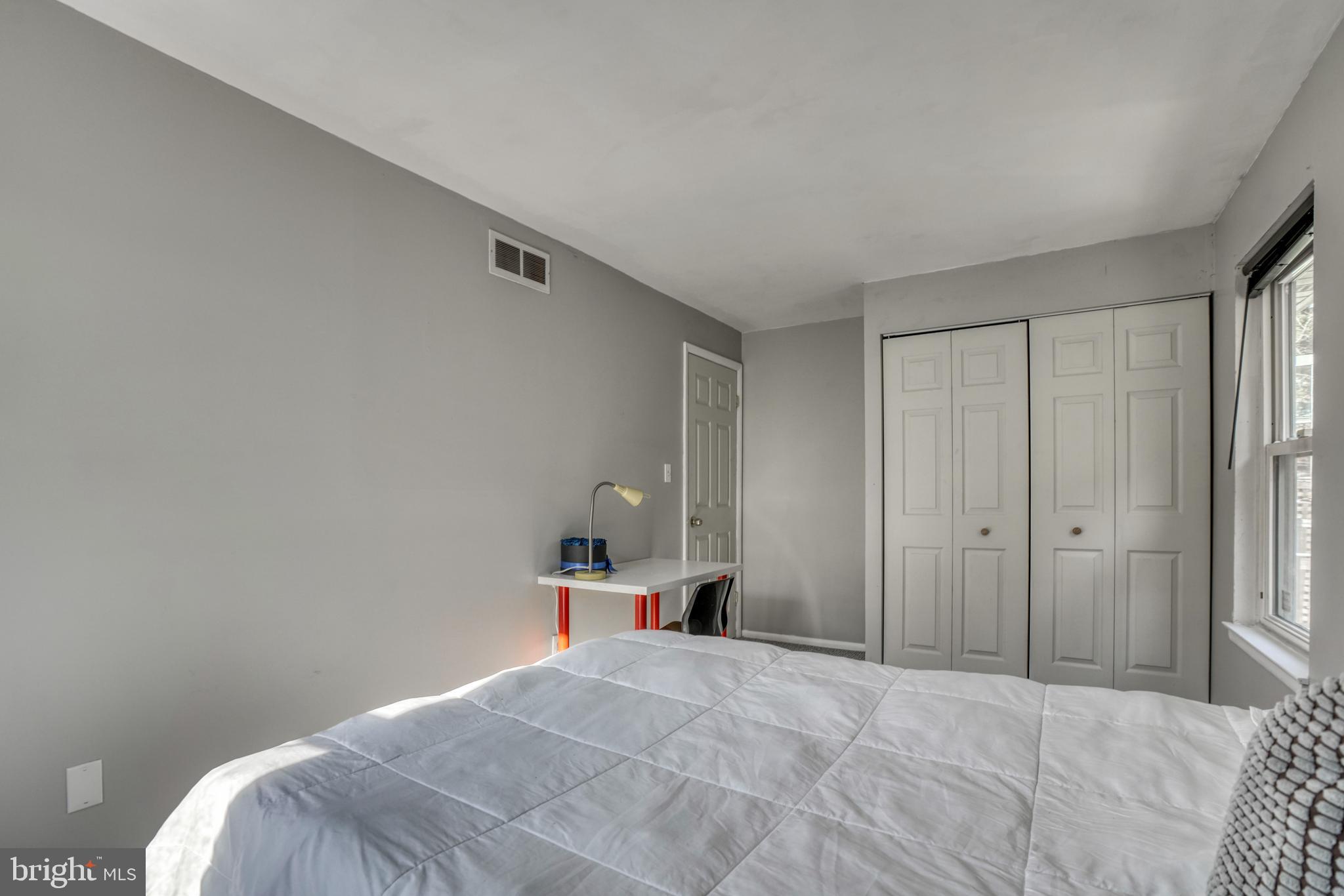 9013 Moonstone Road Nottingham, MD 21236 - Photo 23 of 39 3rd bedroom