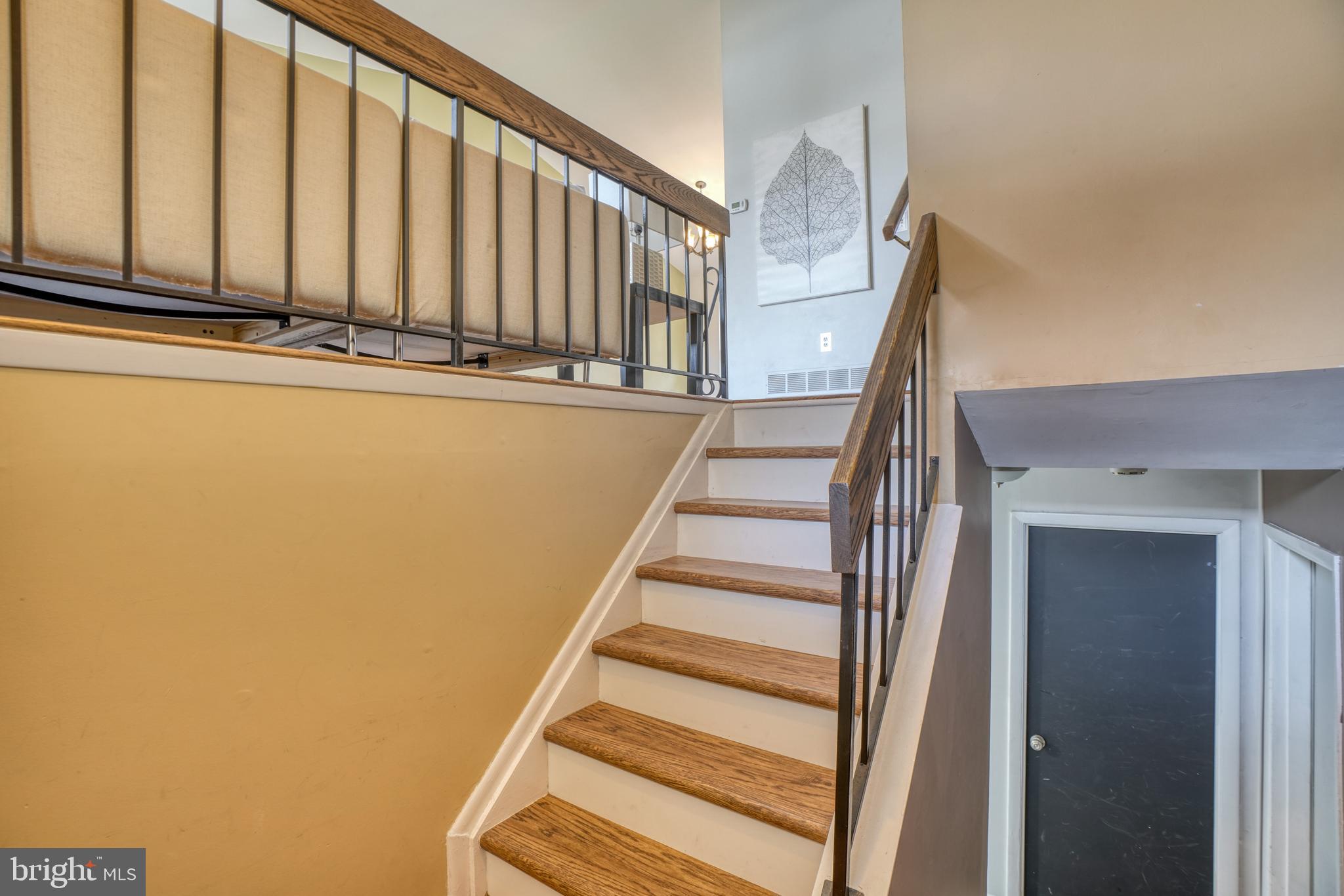 9013 Moonstone Road Nottingham, MD 21236 - Photo 6 of 39 Split level