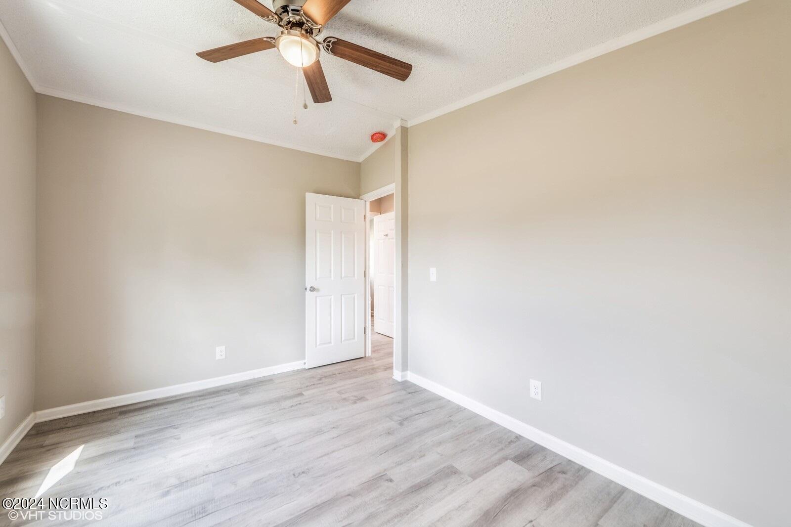 684 British Road Kinston, NC 28501 - Photo 13 of 15 13_684BRITISHRD_2028_Large