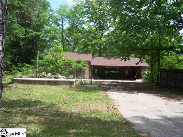 12 Donnan Road Taylors, SC 29687 - Photo 1 of 15 Gallery Image 1