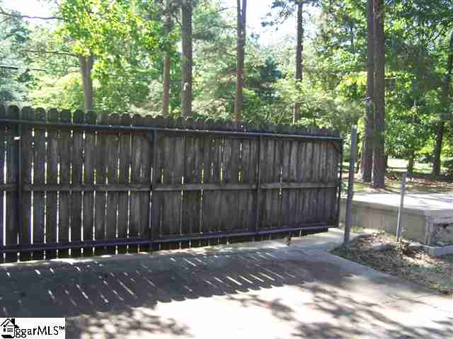 12 Donnan Road Taylors, SC 29687 - Photo 5 of 15 Gallery Image 5