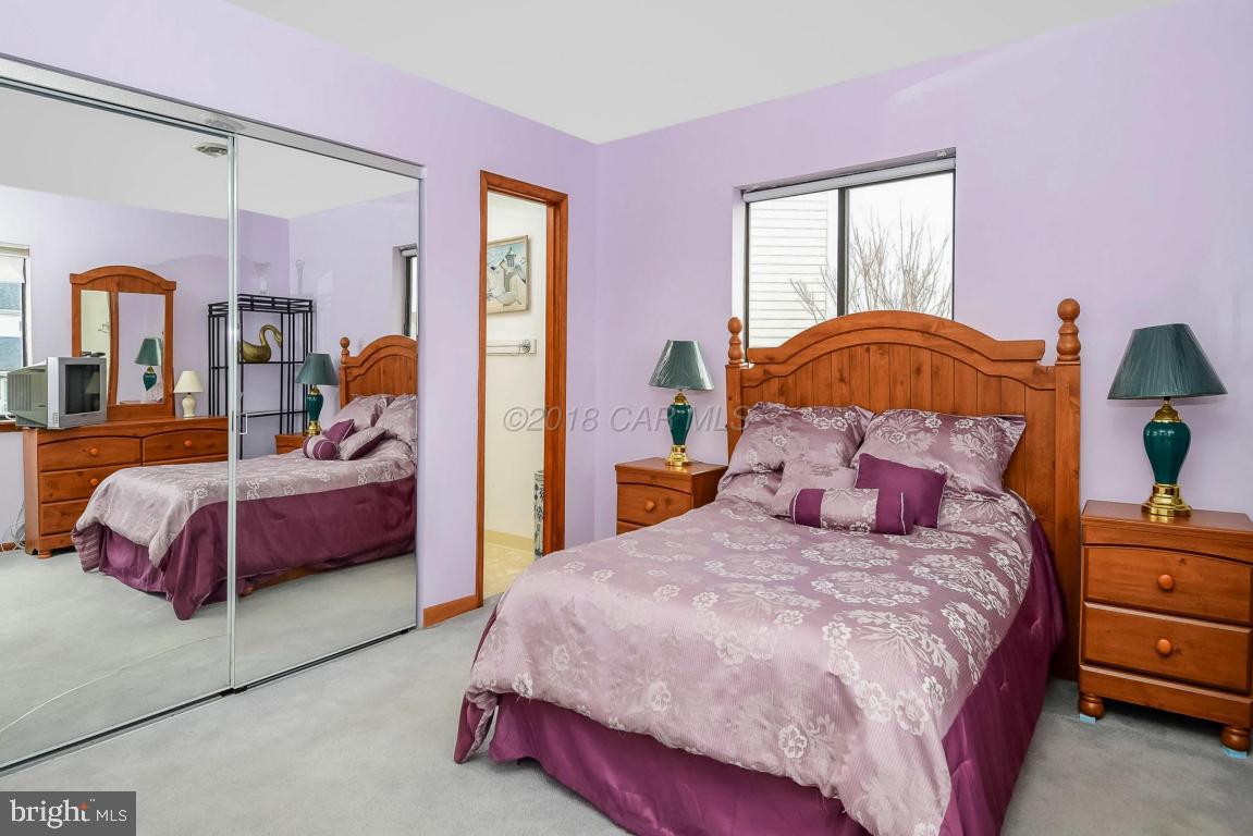 700 Mooring Road, Unit 2B Ocean City, MD 21842 - Photo 15 of 25 Master Bedroom