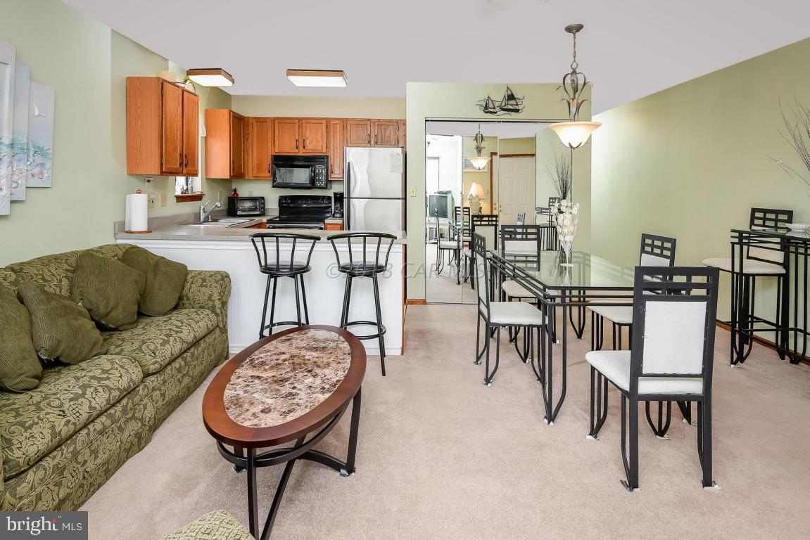 700 Mooring Road, Unit 2B Ocean City, MD 21842 - Photo 8 of 25 Family Room