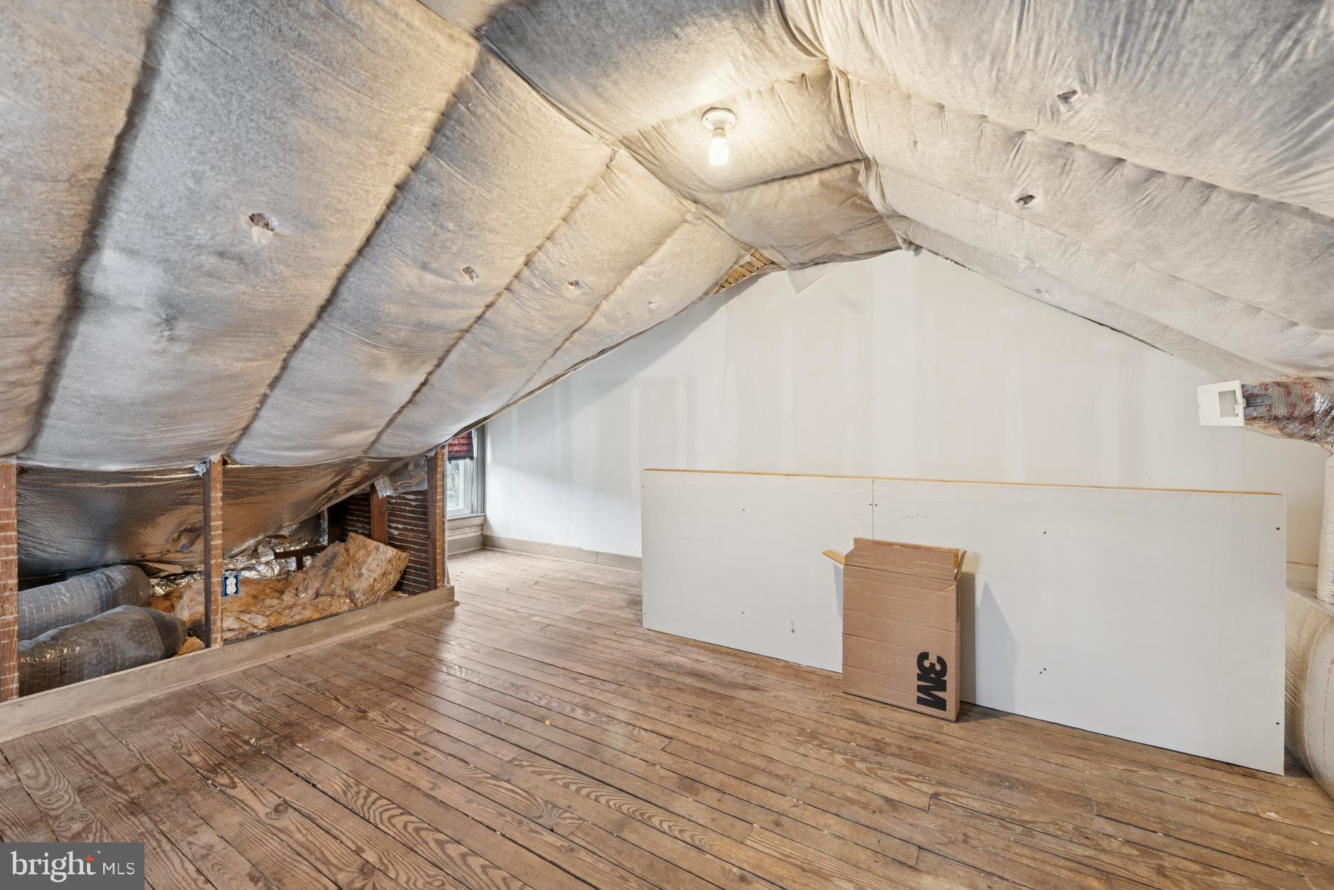 92 Embreeville Road Downingtown, PA 19335 - Photo 23 of 30 a view of an empty room