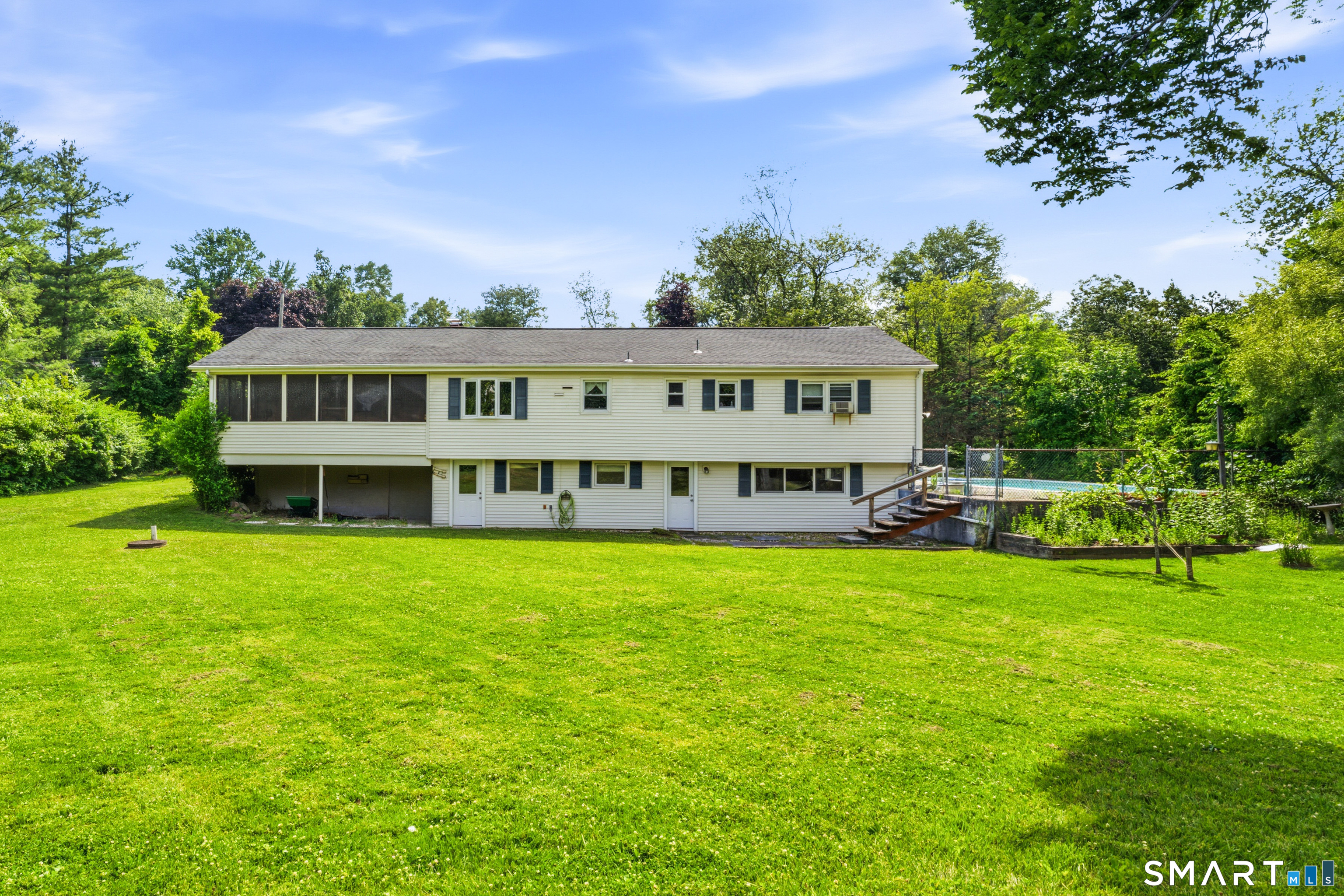 47 Tower Road Brookfield, CT 06804 - Photo 2 of 39