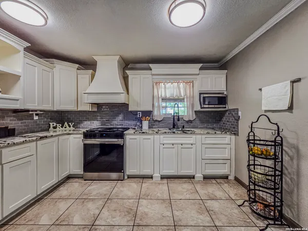 $257,000 | 272 Candelario Montalvo Jr Street, Eagle Pass, TX 78852