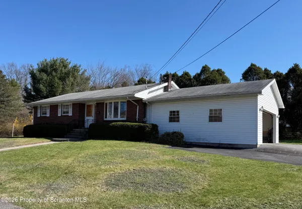 $255,000 | 1001 Quarry Road, Old Forge, PA 18518