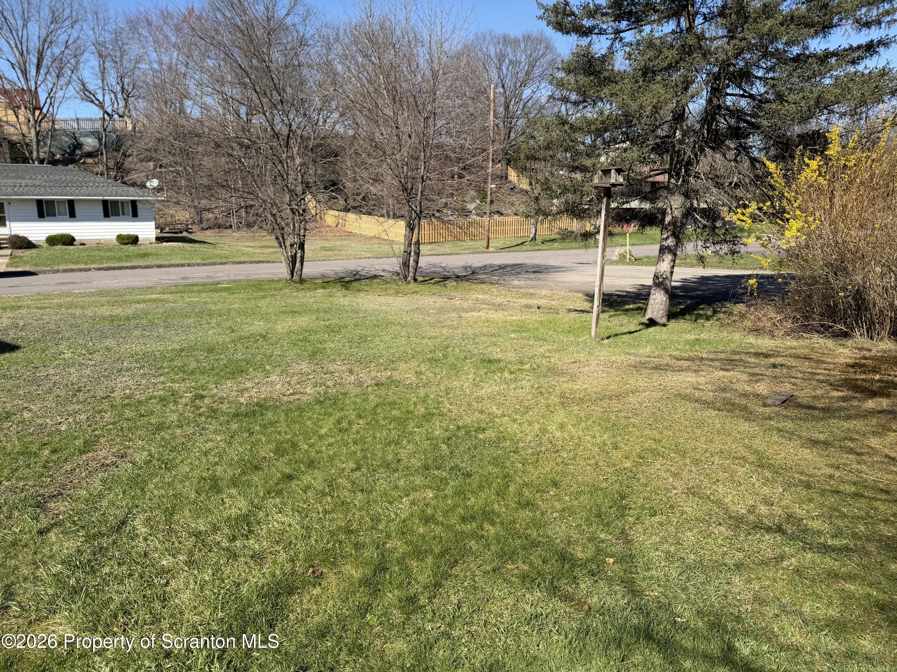 1001 Quarry Road Old Forge, PA 18518 - Photo 5 of 27 IMG_2257