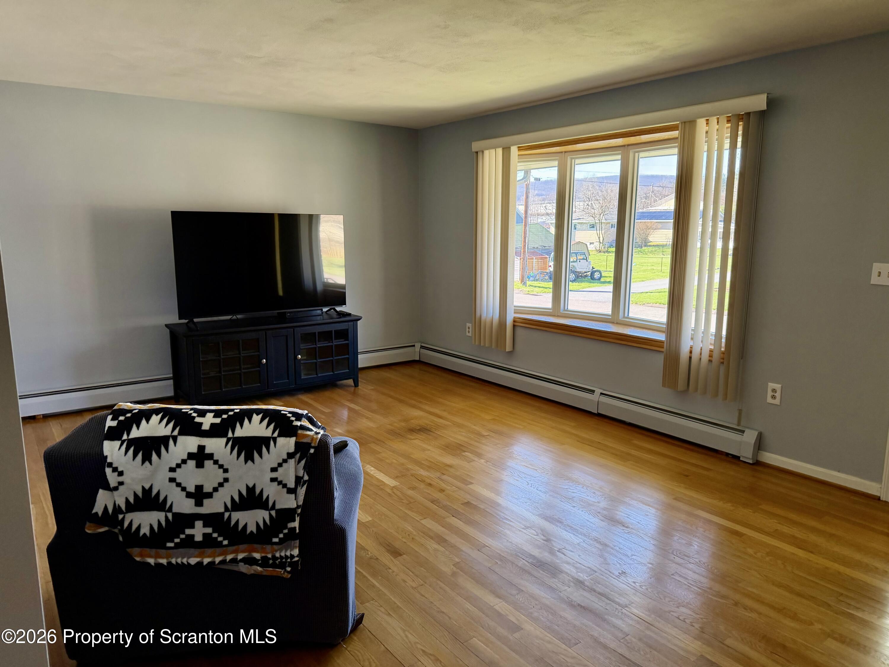 1001 Quarry Road Old Forge, PA 18518 - Photo 8 of 27 IMG_2267