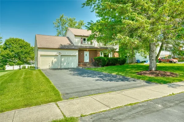 $300,000 | 1108 State Road, Penfield, NY 14580