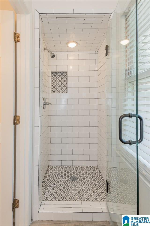 812 Mockernut Road Birmingham, AL 35244 - Photo 25 of 49