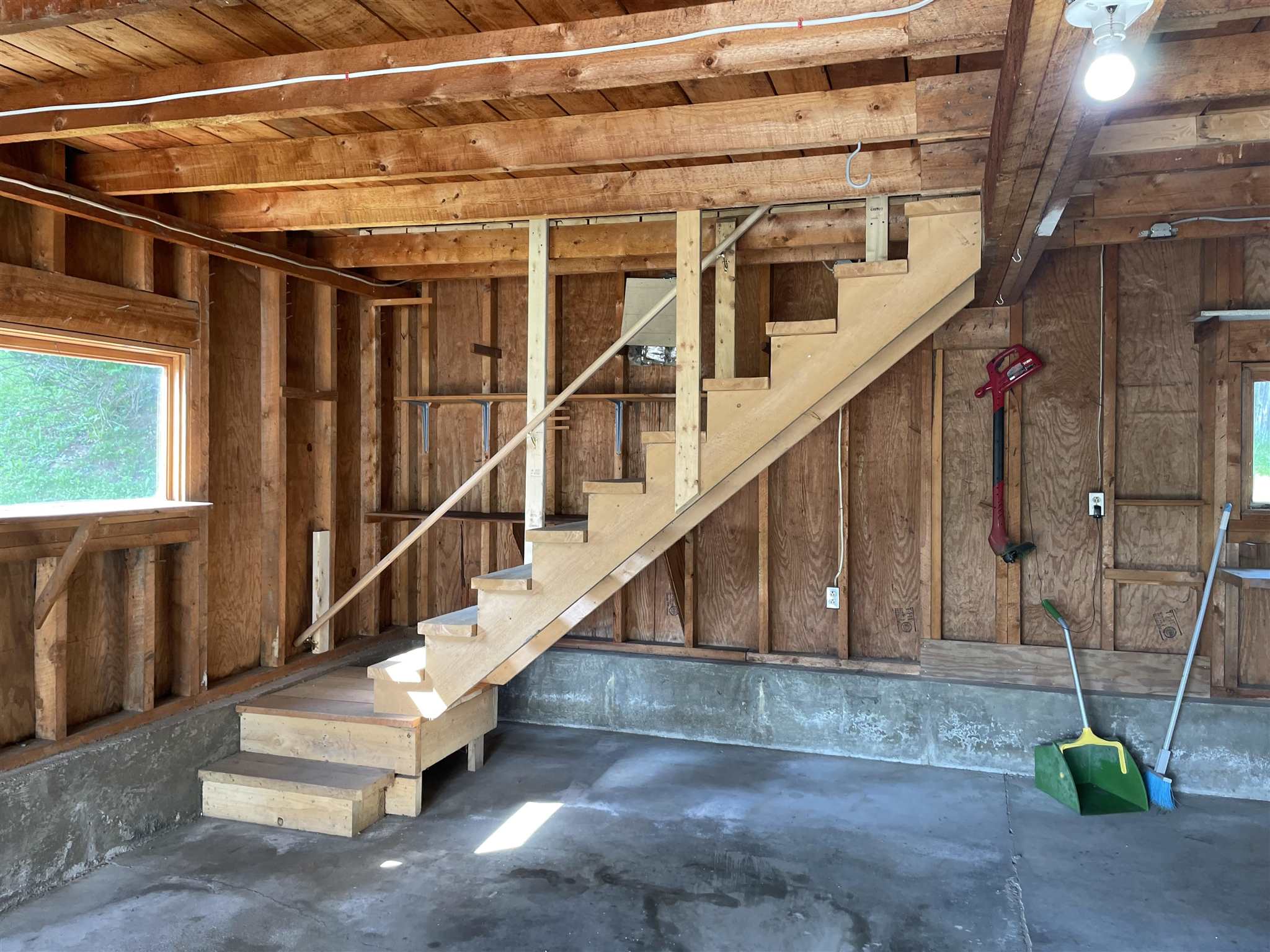 181 Lower Cherry Street Hardwick, VT 05843 - Photo 28 of 32 Gallery Image 28