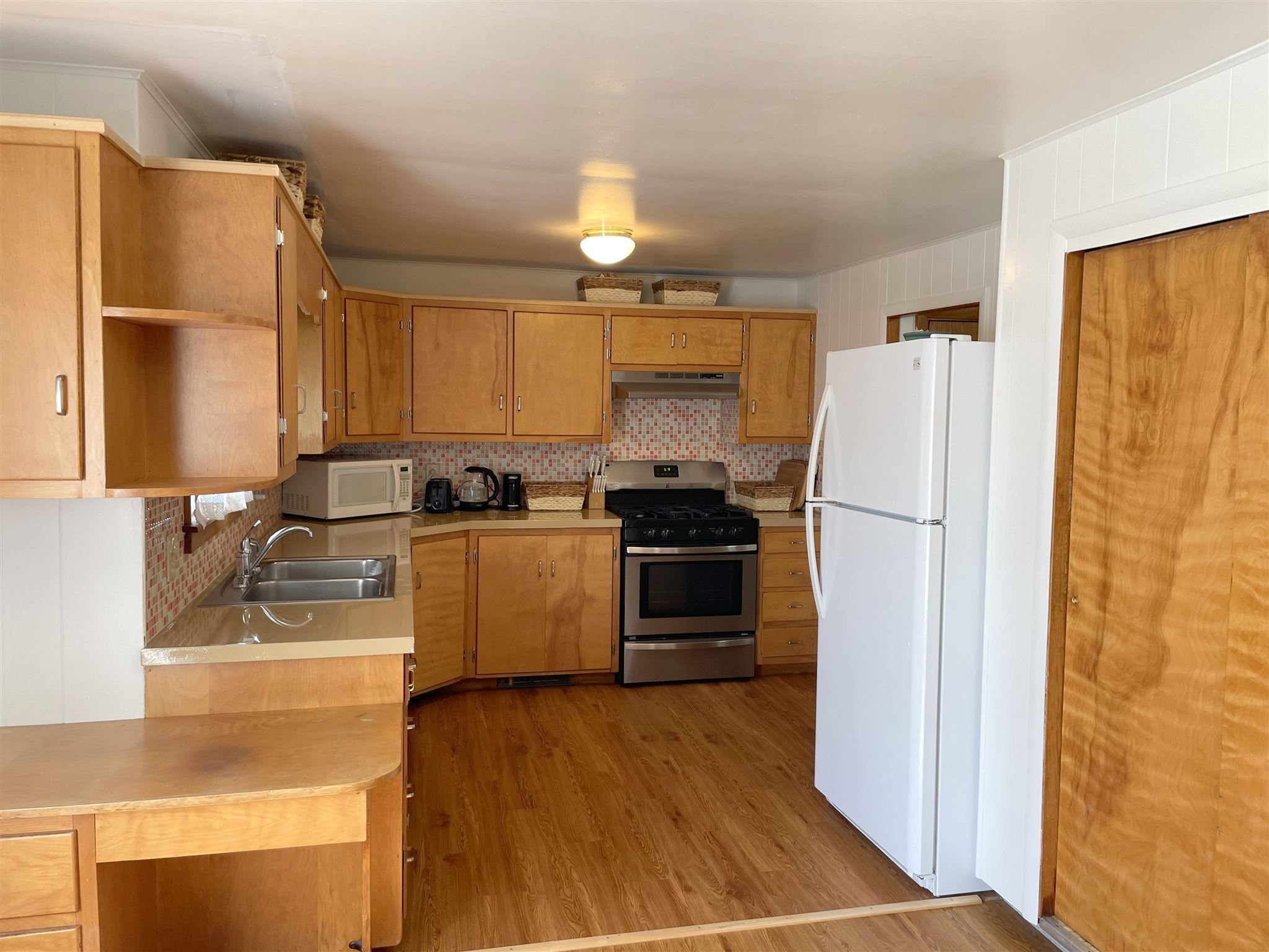 181 Lower Cherry Street Hardwick, VT 05843 - Photo 8 of 32 Gallery Image 8
