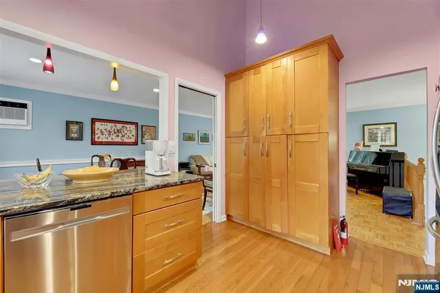 $999,000 | 1093 Sheridan Street, New Milford, NJ 07646