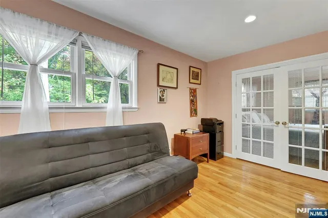 $999,000 | 1093 Sheridan Street, New Milford, NJ 07646