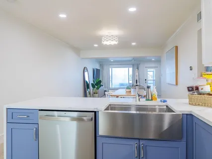 $917,000 | 454 63rd Street, Holmes Beach, FL 34217