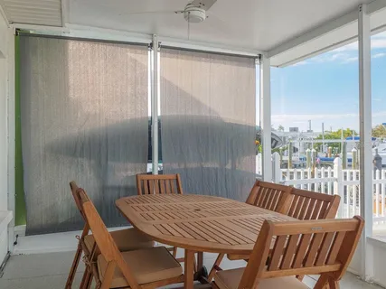 $917,000 | 454 63rd Street, Holmes Beach, FL 34217