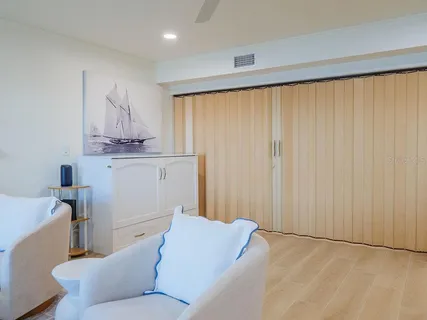 $917,000 | 454 63rd Street, Holmes Beach, FL 34217