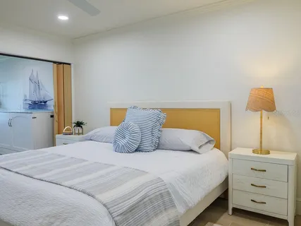 $917,000 | 454 63rd Street, Holmes Beach, FL 34217