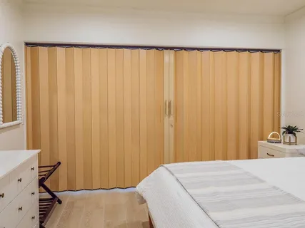 $917,000 | 454 63rd Street, Holmes Beach, FL 34217