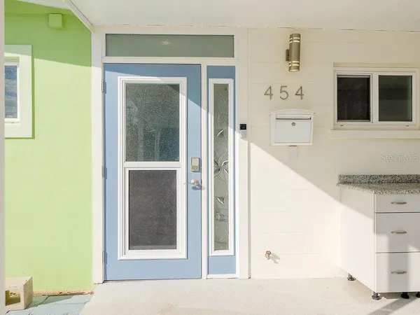 $917,000 | 454 63rd Street, Holmes Beach, FL 34217