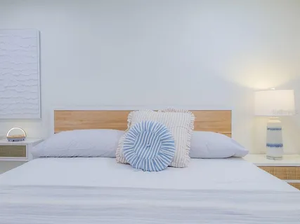 $917,000 | 454 63rd Street, Holmes Beach, FL 34217