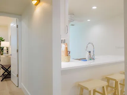 $917,000 | 454 63rd Street, Holmes Beach, FL 34217