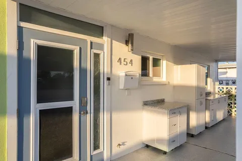 $917,000 | 454 63rd Street, Holmes Beach, FL 34217