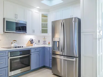 $917,000 | 454 63rd Street, Holmes Beach, FL 34217