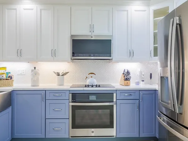 $917,000 | 454 63rd Street, Holmes Beach, FL 34217