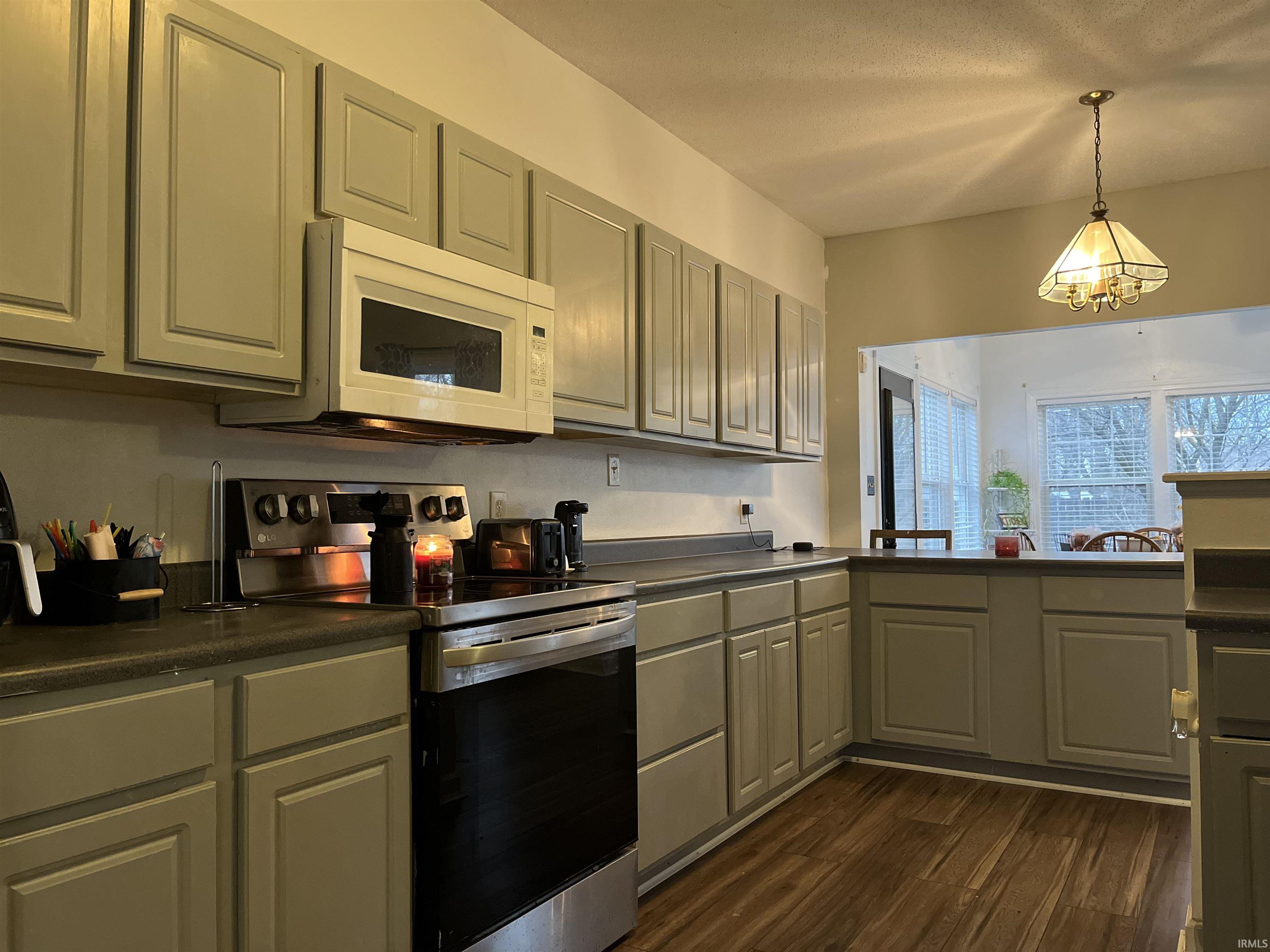 4313 Springmill Drive Kokomo, IN 46902 - Photo 15 of 32