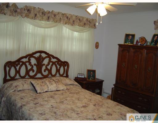 35 South Hill Road Colonia, NJ 07067 - Photo 10 of 10