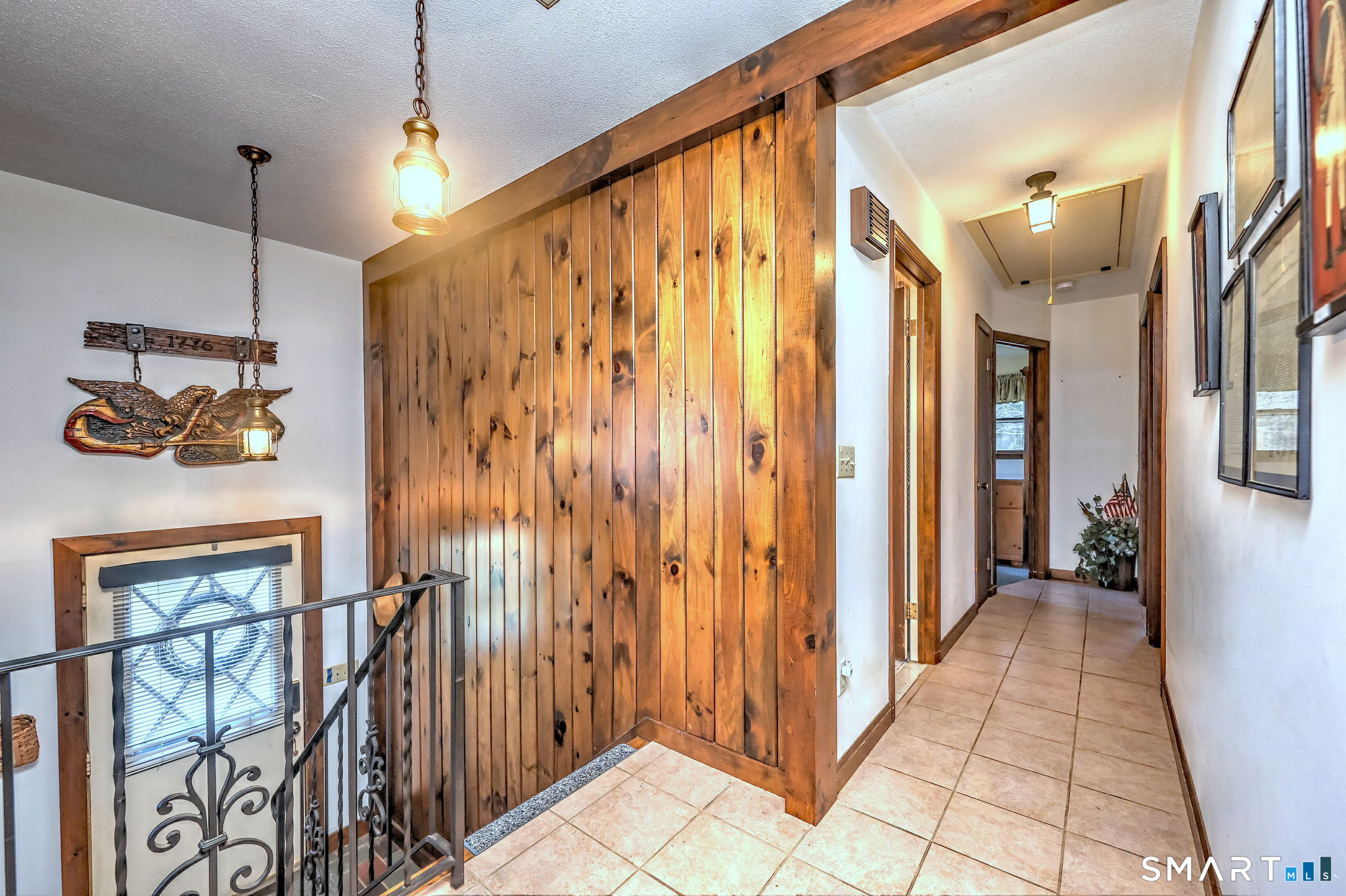 55 East Rutland Road Milford, CT 06461 - Photo 9 of 20 a view of a hallway with interior of the house
