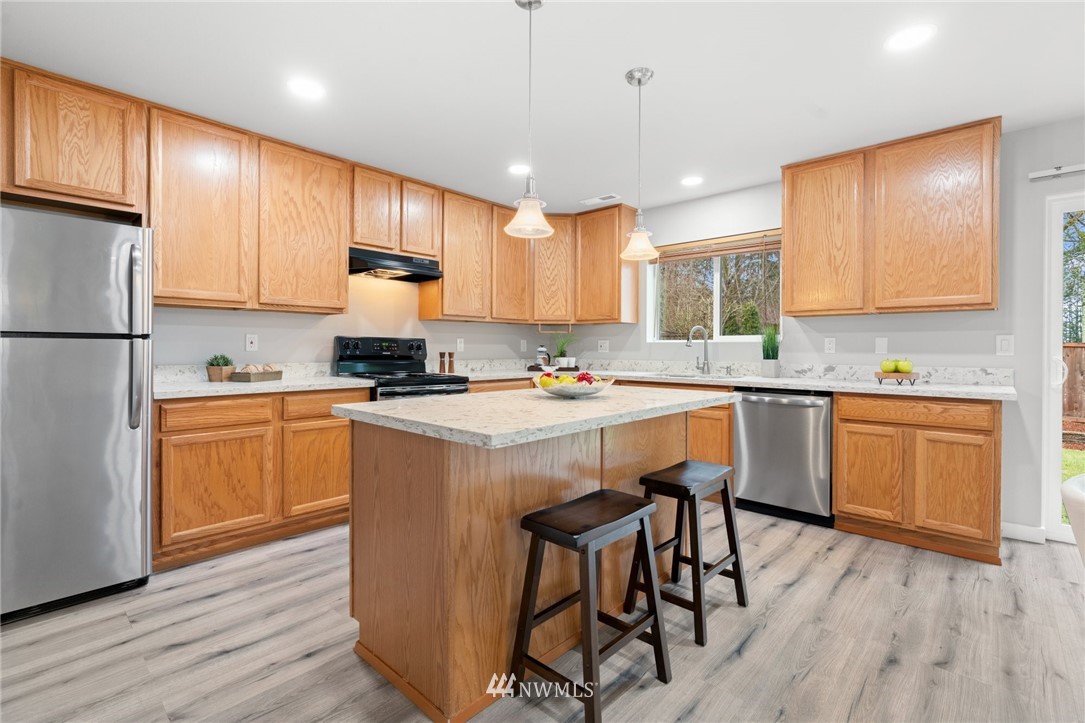 18103 168th Way Southeast Renton, WA 98058 - Photo 13 of 34 Gallery Image 13