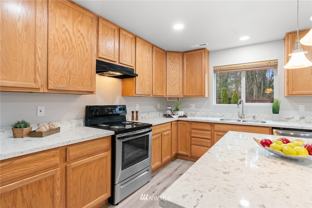 18103 168th Way Southeast Renton, WA 98058 - Photo 17 of 34 Gallery Image 17