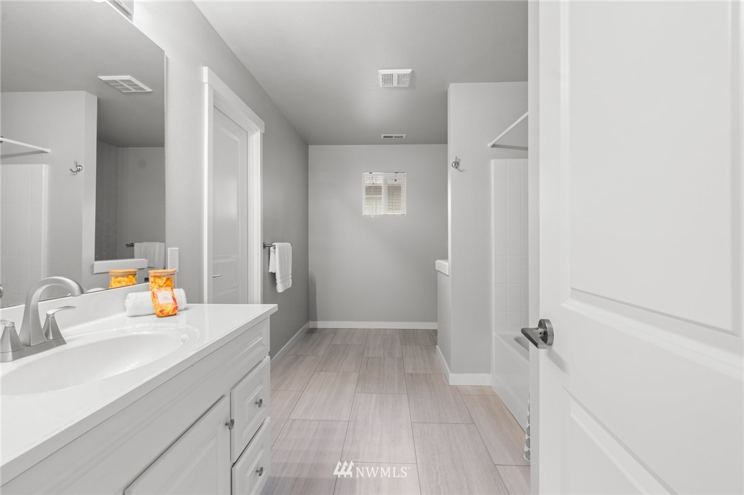 18103 168th Way Southeast Renton, WA 98058 - Photo 25 of 34 Gallery Image 25