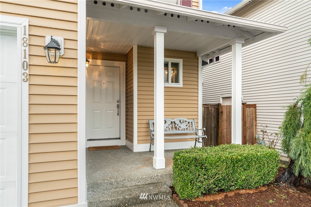 18103 168th Way Southeast Renton, WA 98058 - Photo 4 of 34 Gallery Image 4