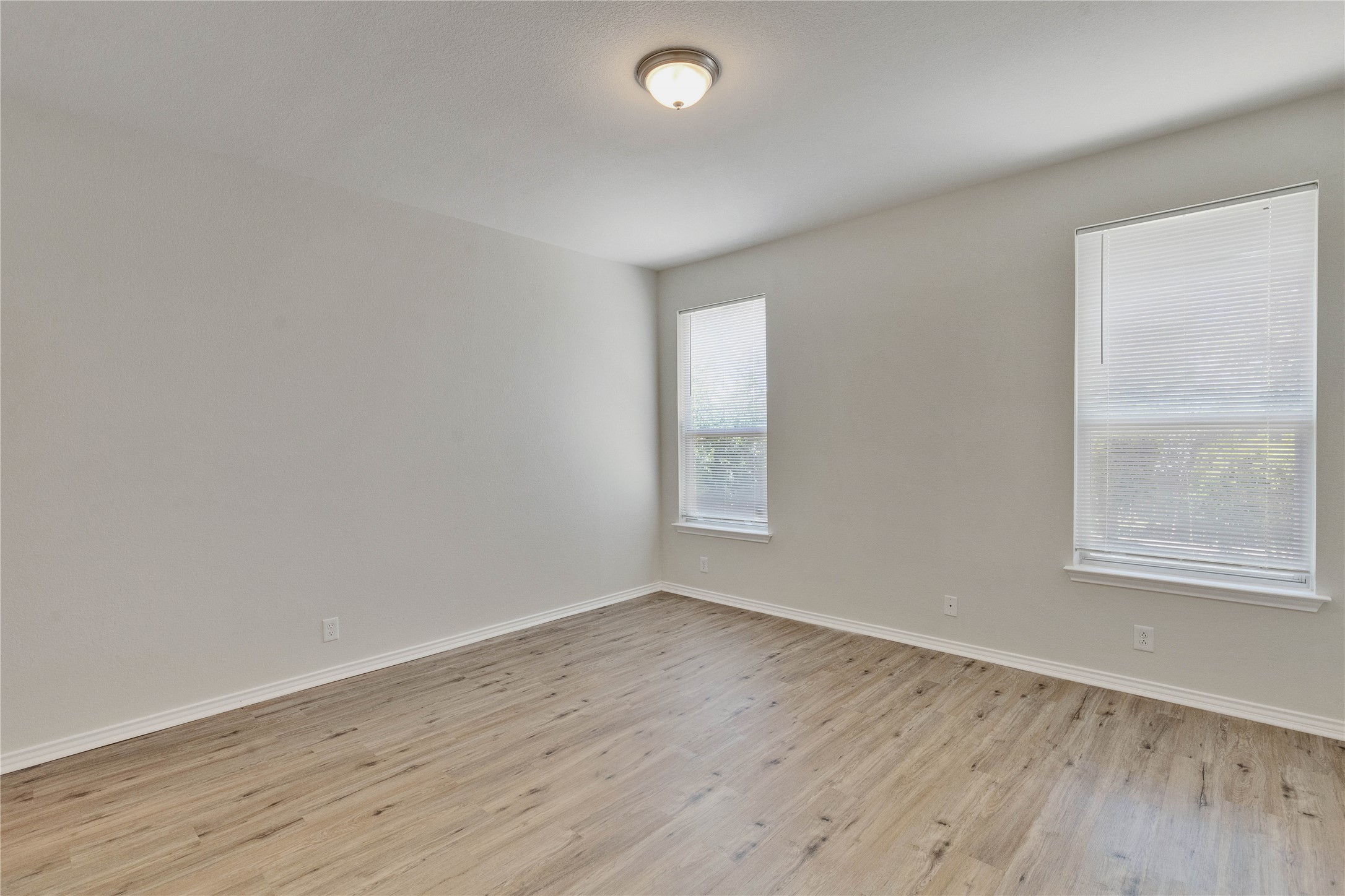 521 New Country Road Kyle, TX 78640 - Photo 17 of 37 Gallery Image 17