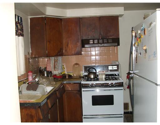 2507 Allequippa Street Pittsburgh, PA 15213 - Photo 7 of 10 Kitchen. Kitchen