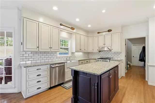 $699,900 | 1125 Charlton Trace Southwest, Marietta, GA 30064