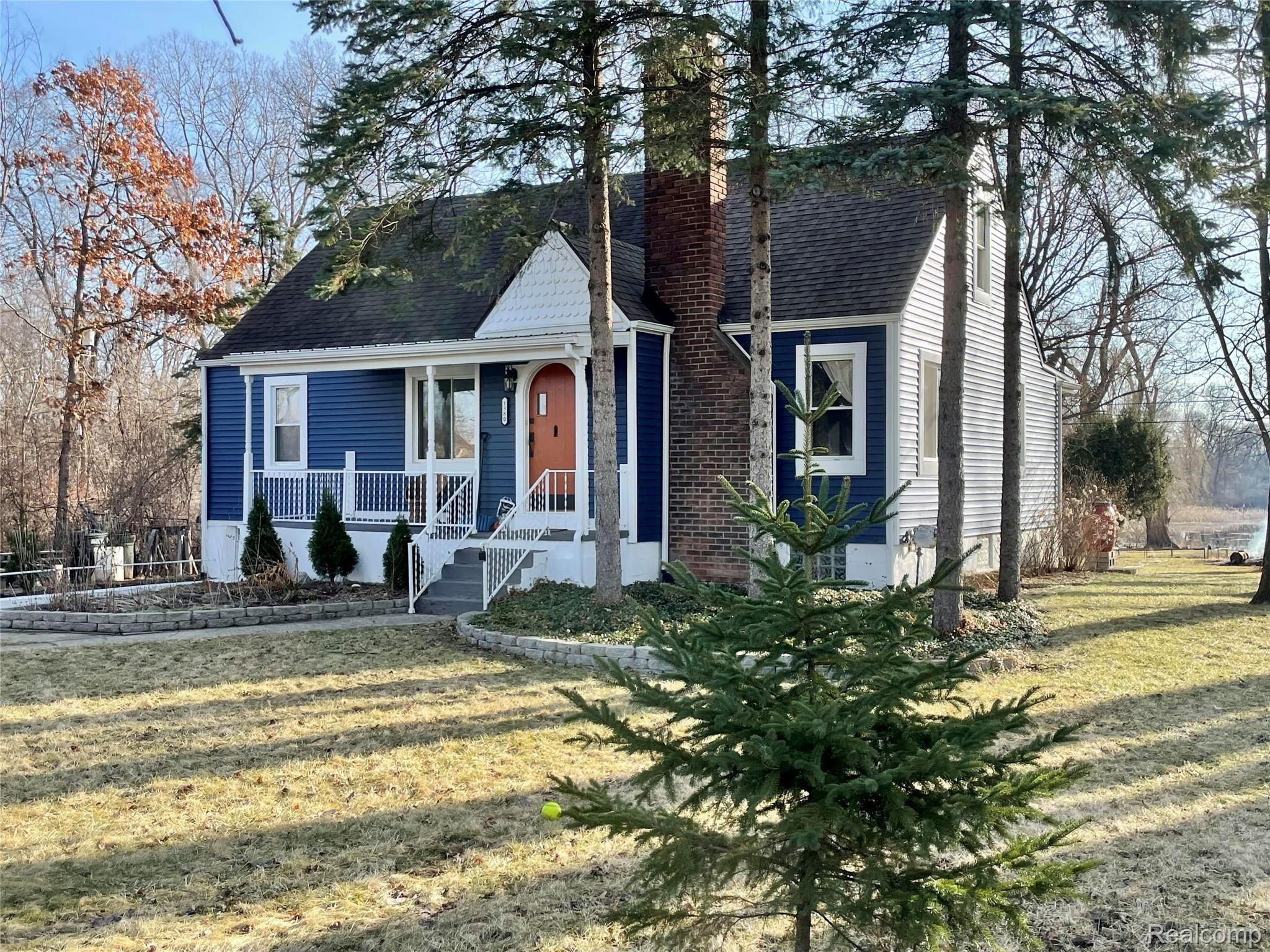 1380 Ladd Road Walled Lake, MI 48390 - Photo 2 of 21 Side