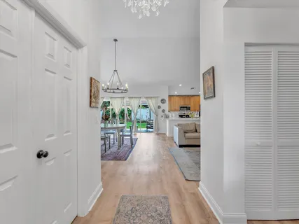 $715,000 | 1097 Roble Way, Palm Beach Gardens, FL 33410