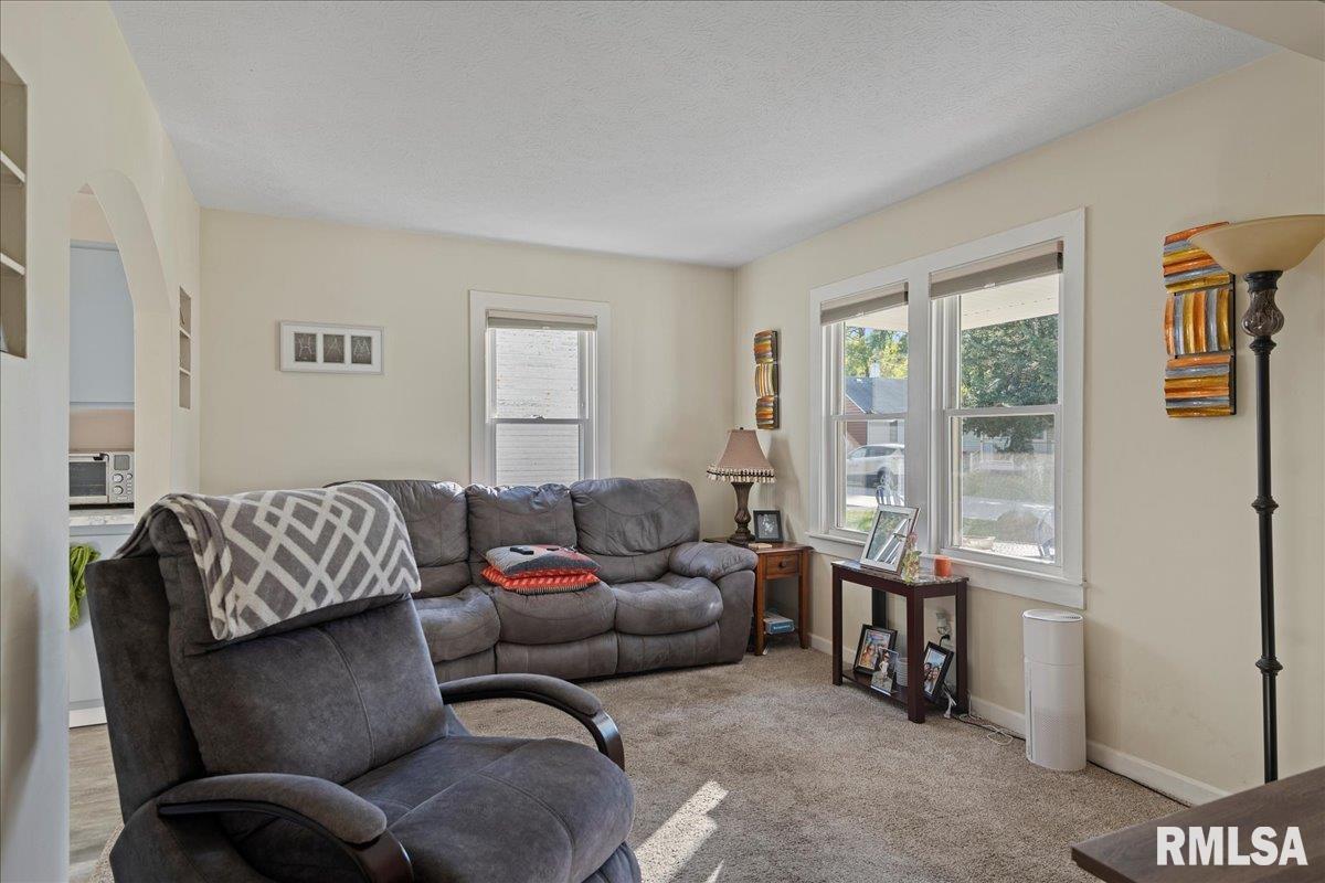 2910 South 14th Street Springfield, IL 62703 - Photo 5 of 30