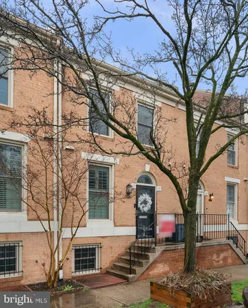 $3,300 | 1305 South Potomac Street, Baltimore, MD 21224