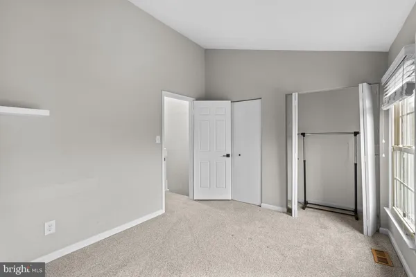 $3,300 | 1305 South Potomac Street, Baltimore, MD 21224