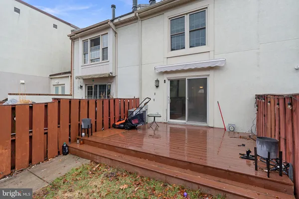 $3,300 | 1305 South Potomac Street, Baltimore, MD 21224