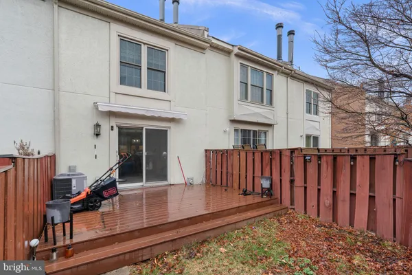 $3,300 | 1305 South Potomac Street, Baltimore, MD 21224