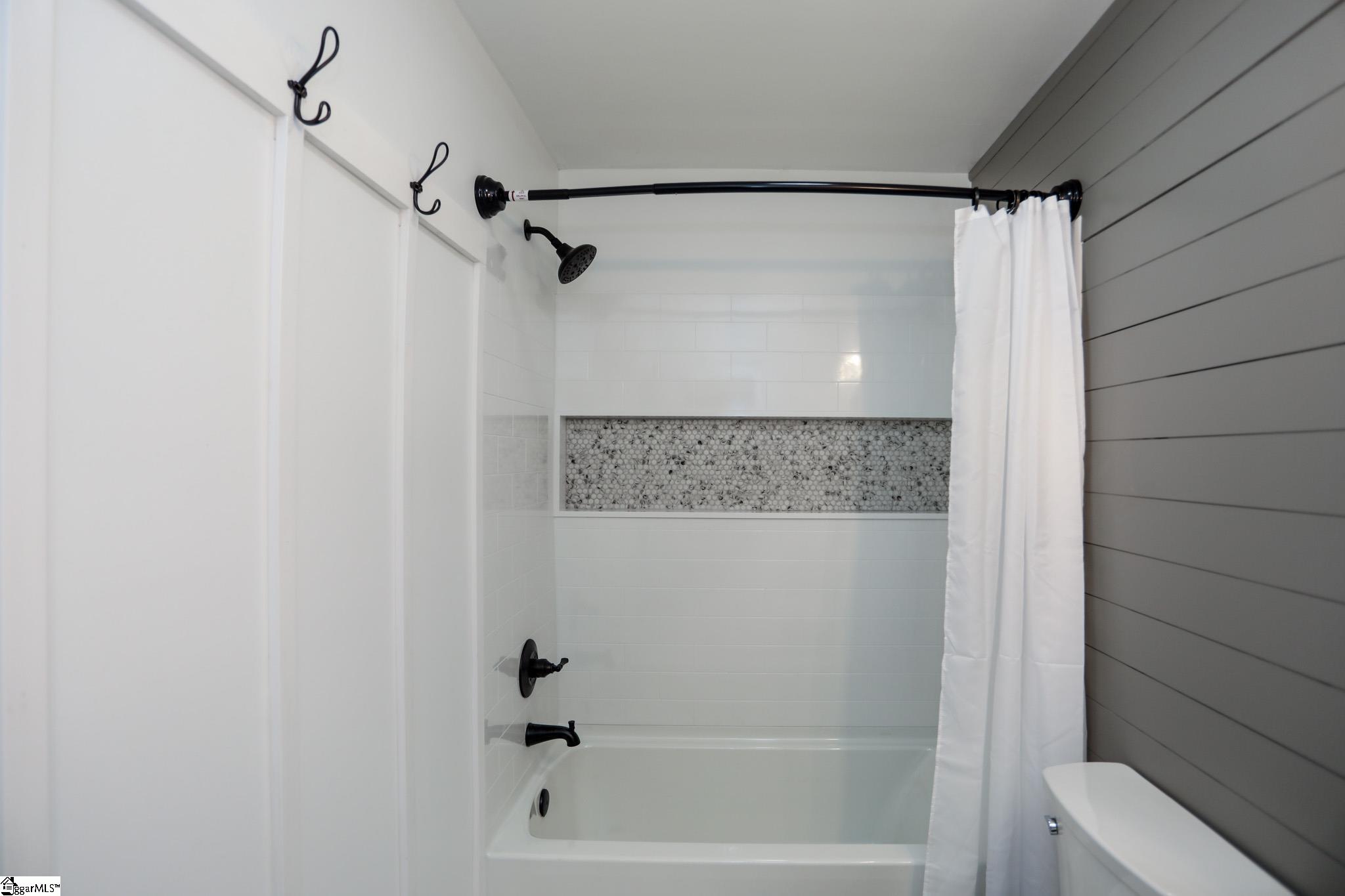 204 Front Street Easley, SC 29640 - Photo 15 of 33