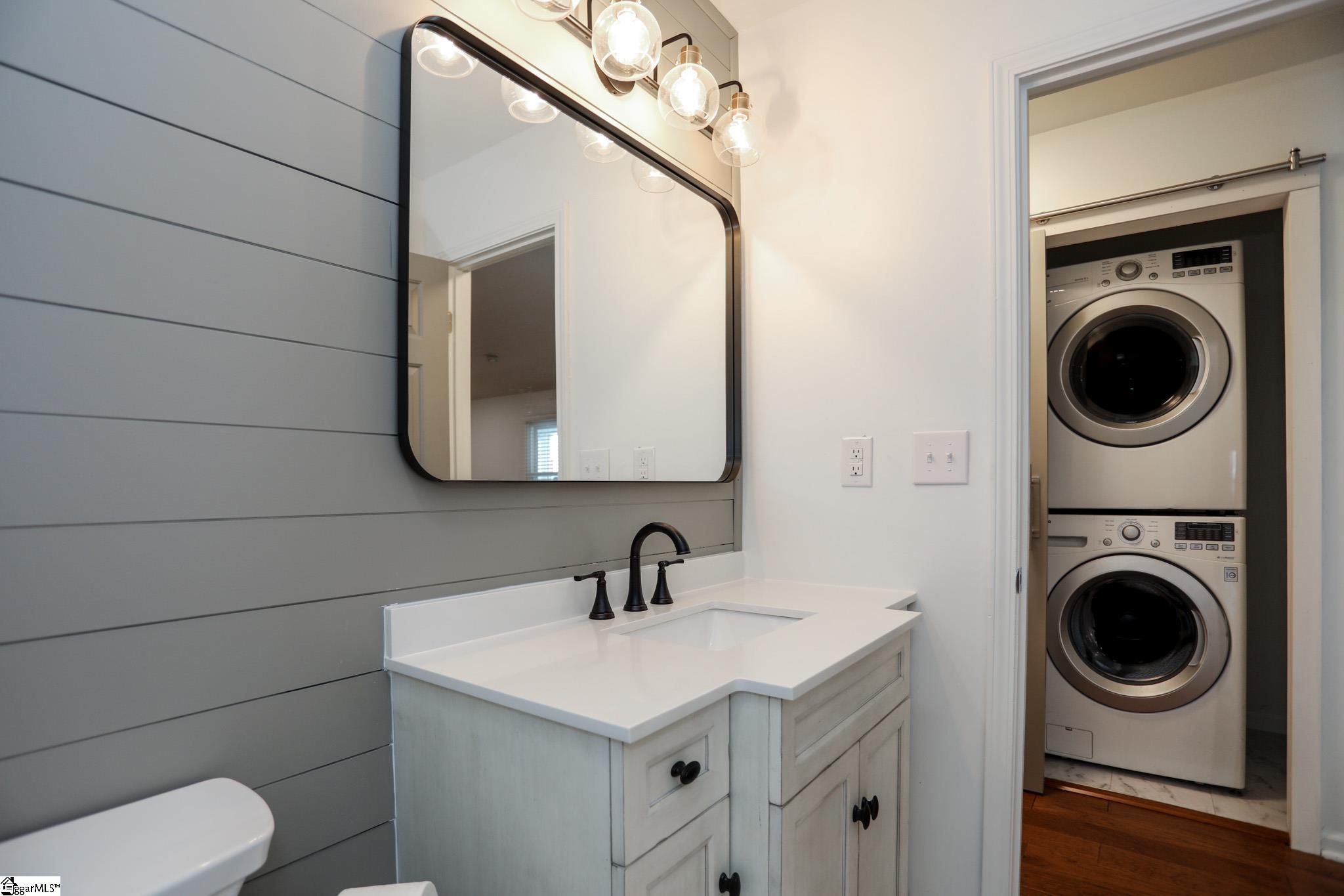 204 Front Street Easley, SC 29640 - Photo 16 of 33