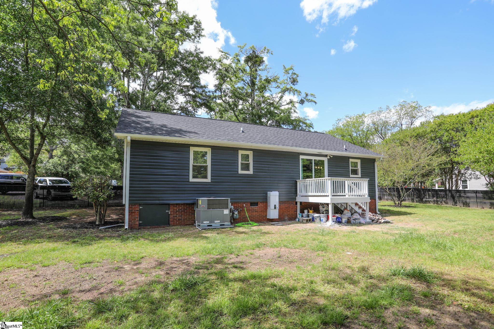 204 Front Street Easley, SC 29640 - Photo 29 of 33